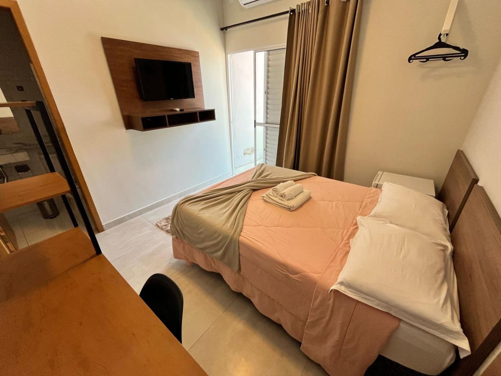 Hotel C&A Bofete Bagian luar foto